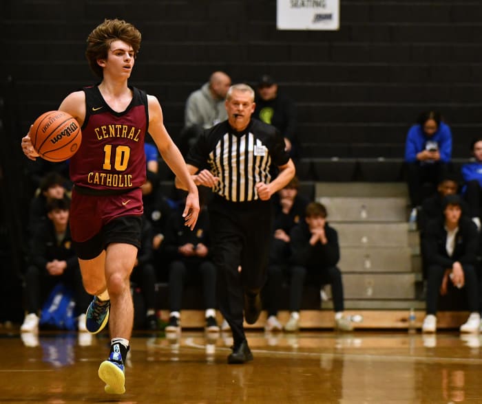 West Linn Central Catholic 6A Oregon boys basketball quarterfinal Taylor Balkom 36